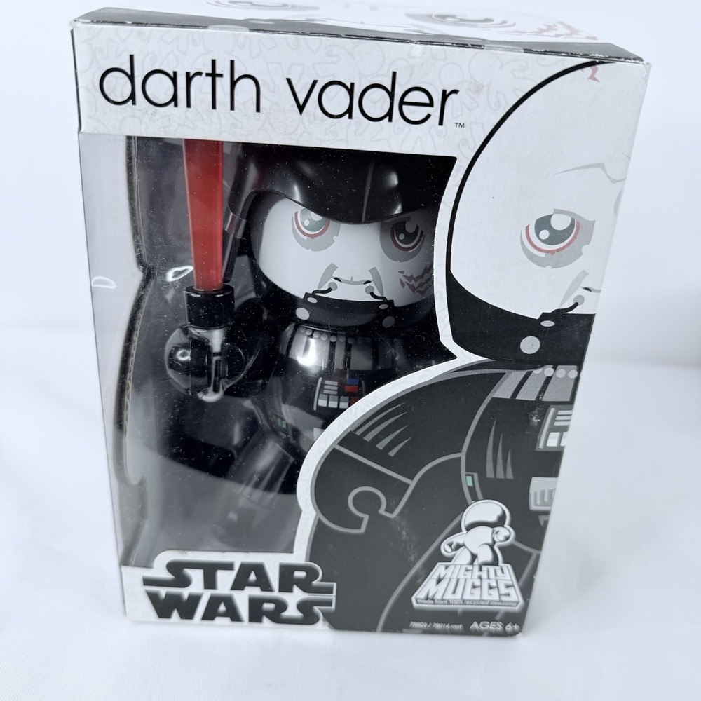 Mighty Muggs‎ Star Wars Darth Vader Unmasked Hasbro 2008